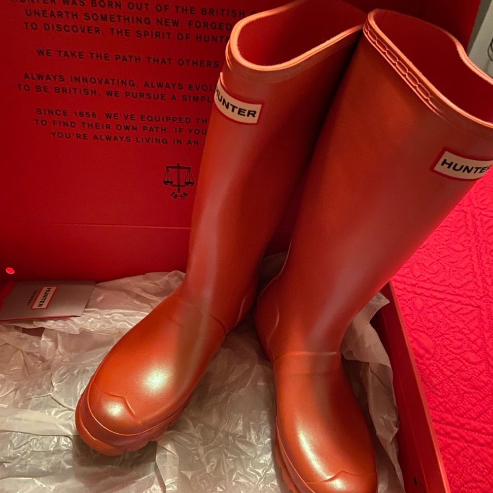Girls hunter boots